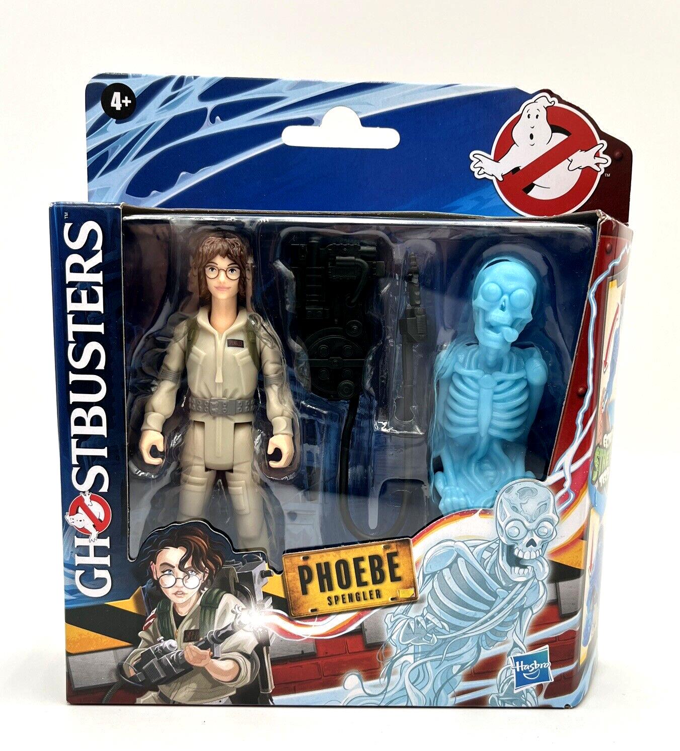 Ghostbusters Frozen Empire Fright Feature Phoebe Spengler with Ecto-Stretch Tech Bonesy Ghost Action Figure